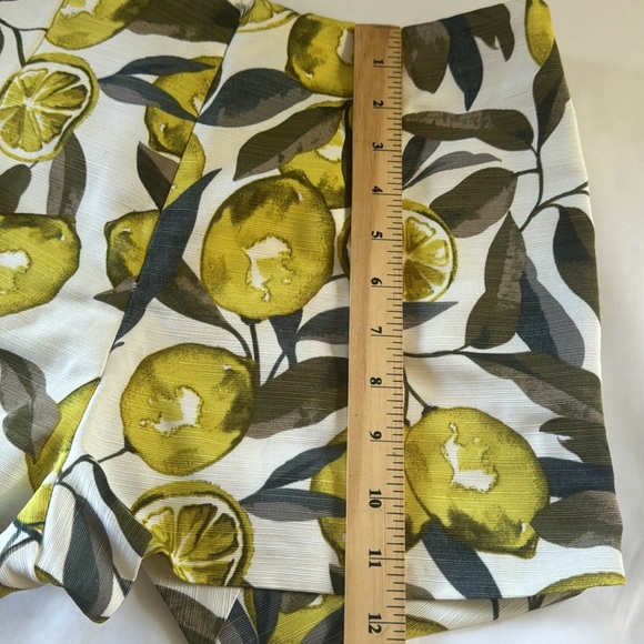 TOP SHOP LEMON SKORT - Picture 5 of 5